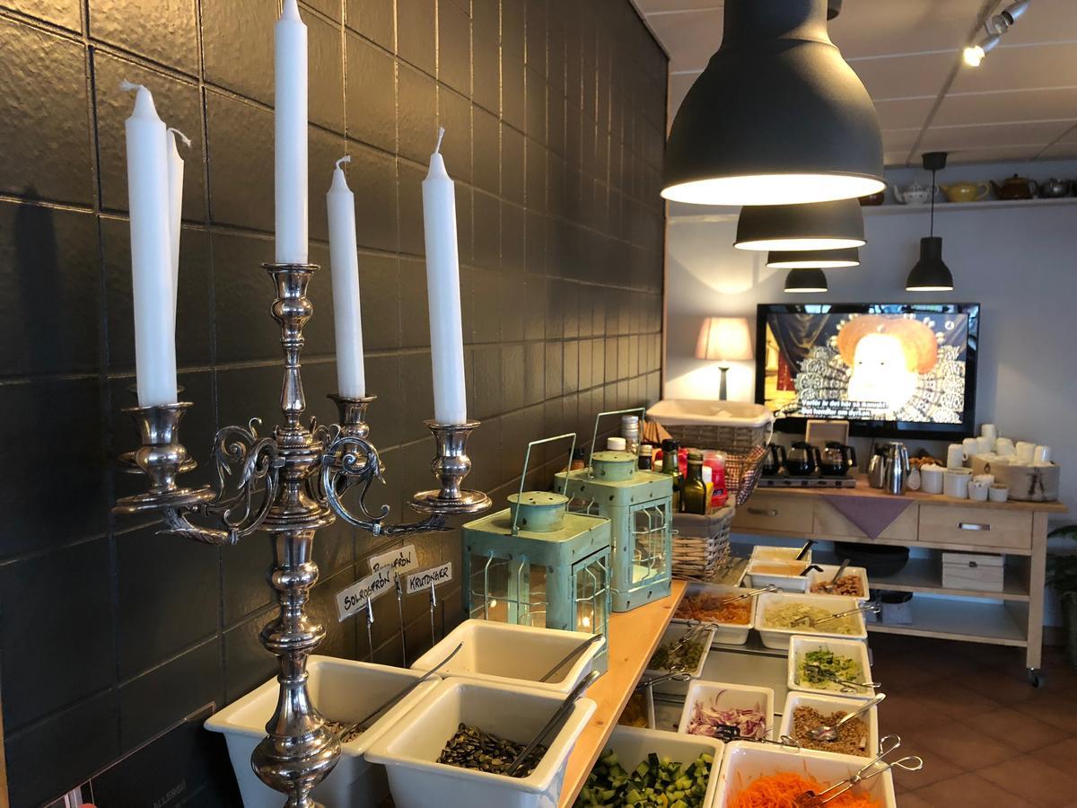 基尼餐厅酒店 阿尔维卡 外观 照片