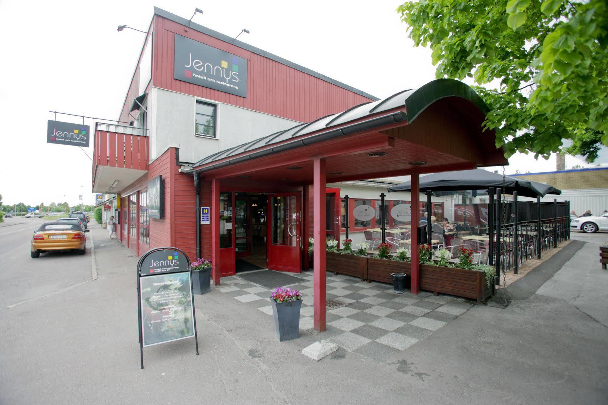 基尼餐厅酒店 阿尔维卡 外观 照片